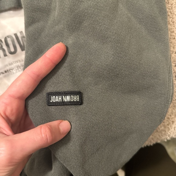 Joah Brown Sage Deconstructed Cropped Hoodie NWT S/M - Picture 8 of 10